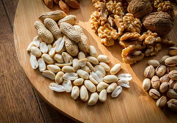 چطور دندان های سفید داشته باشیم ؟